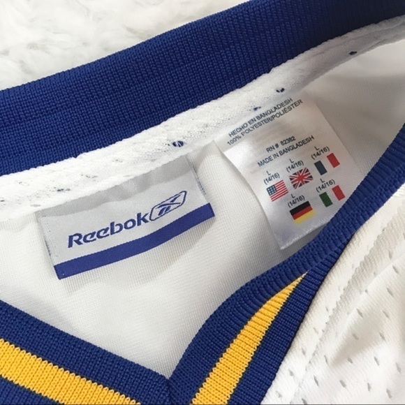 Reebok 52 Jersey - Picture 4 of 5